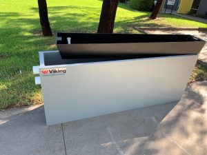 Viking Plastics Planter Box Water Tank